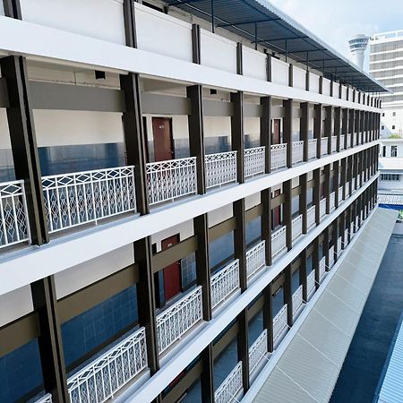 Tokyo Hotel Nakhonratchasima Dış mekan fotoğraf